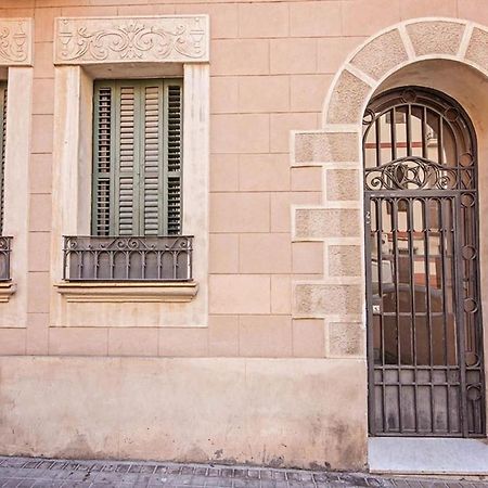 Sweet Inn - Lesseps Barcelona Bagian luar foto