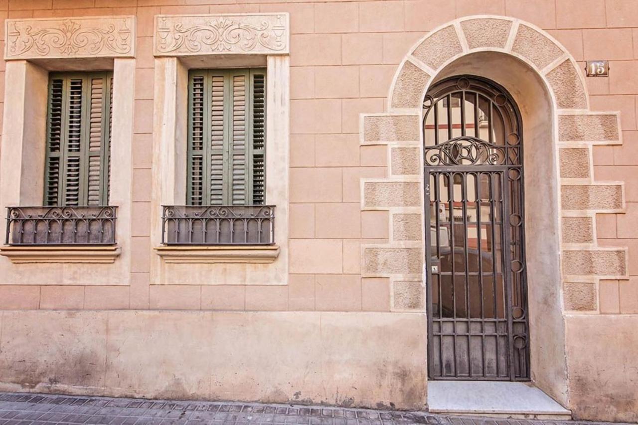 Sweet Inn - Lesseps Barcelona Bagian luar foto